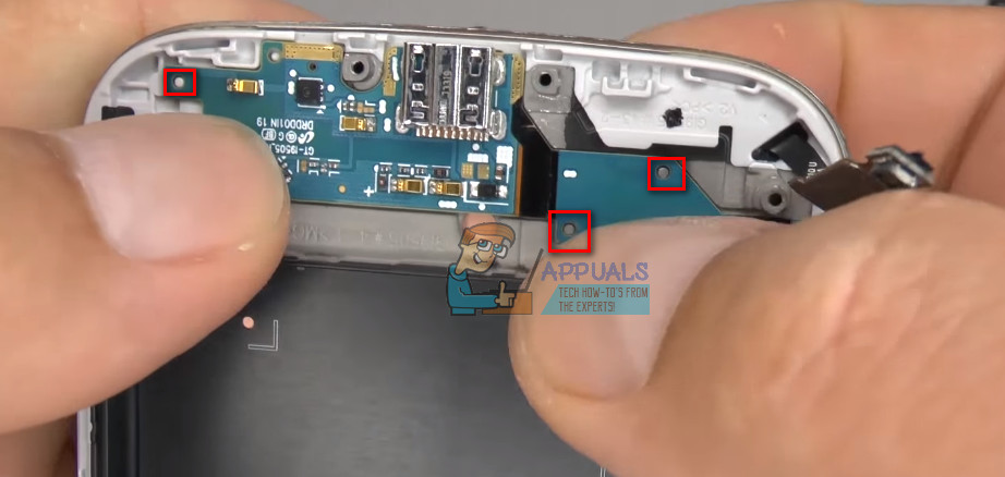 How to Replace Samsung Galaxy S4 Screen - 86
