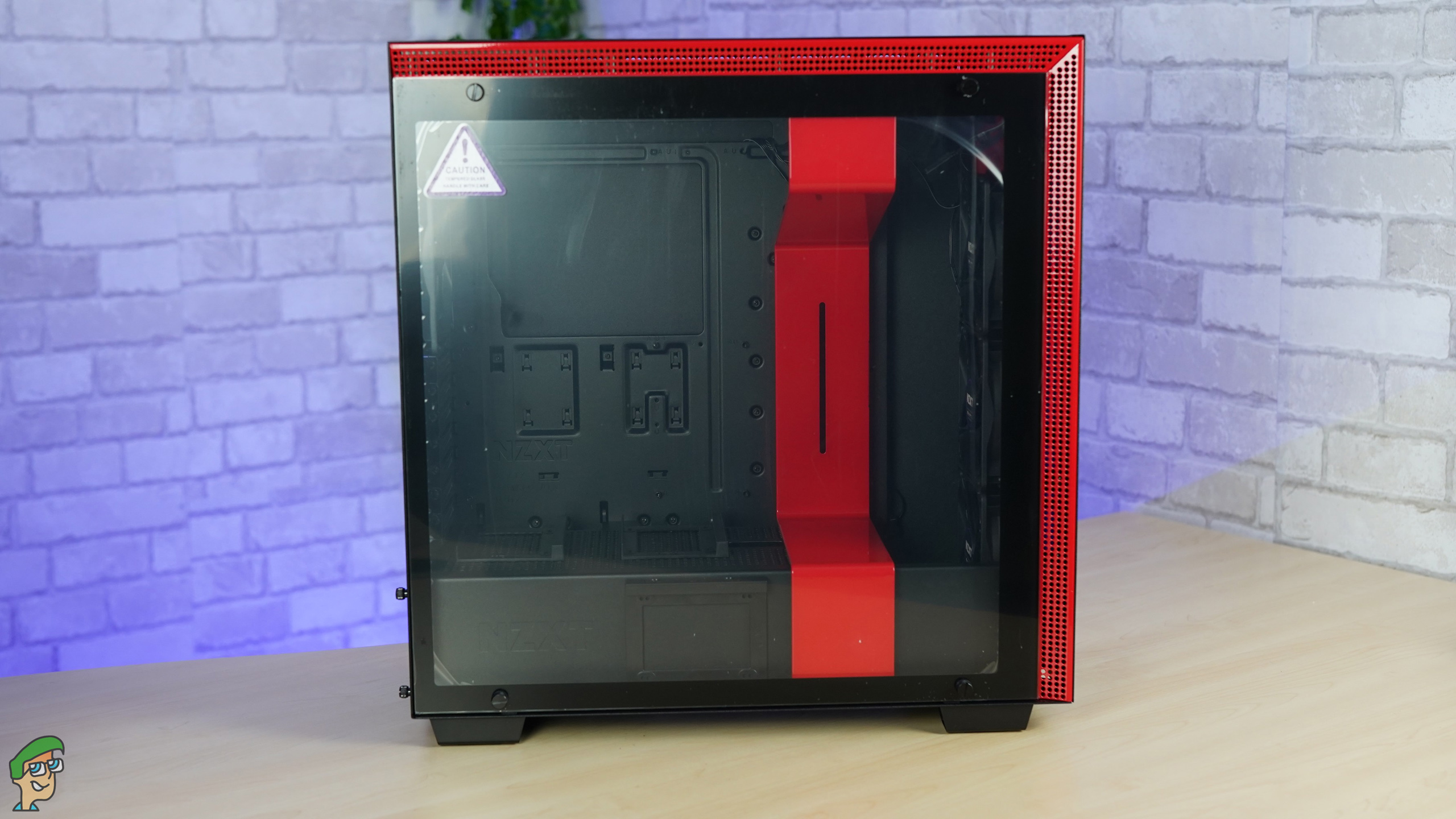 Woord Vergevingsgezind Acquiesce NZXT H700i Mid-Tower Case Review