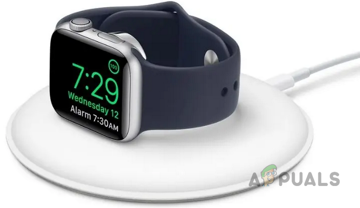 Charge the Apple Watch on Sideways
