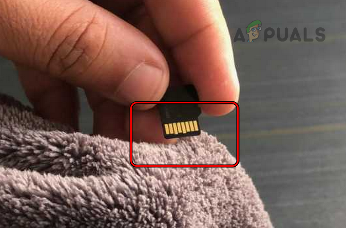 Clean the Connections of the SD Card