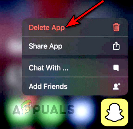 Delete the Snapchat App on the iPhone