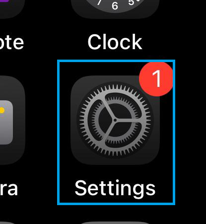 iPhone Settings app icon before opening Find My settings.